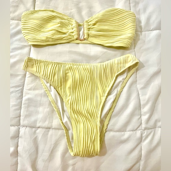 Fanuerg Yellow Ribbed Bikini Set - Picture 4 of 11